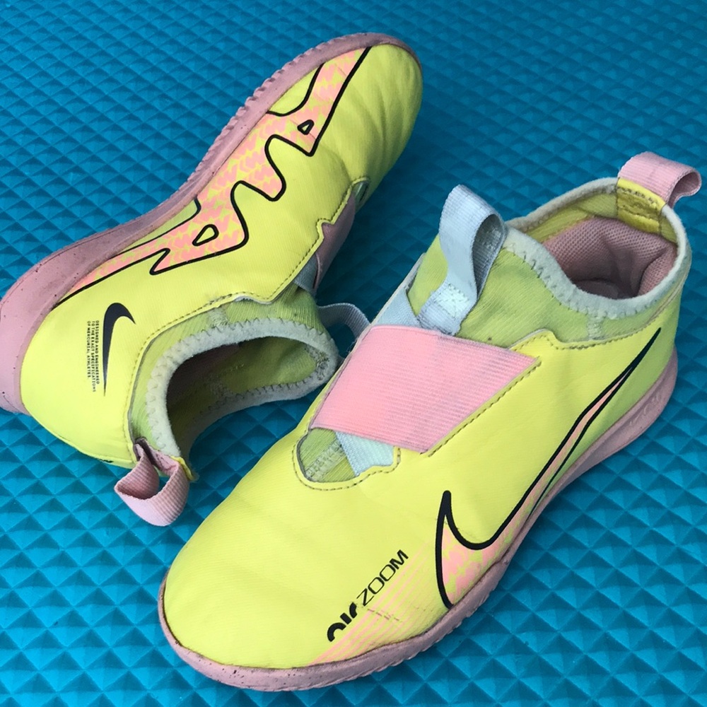 NIKE Air Zoom Mercurial Vapor 15 Kids Shoes | 2